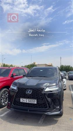 Lexus LX